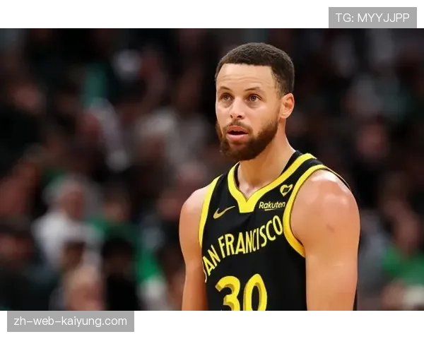 勇士118-107太阳,库里28分领军,穆迪高效发挥,布克空砍38分,勇士128-100